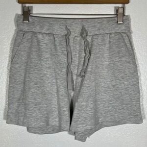 Lou & Grey Signature Soft Shorts